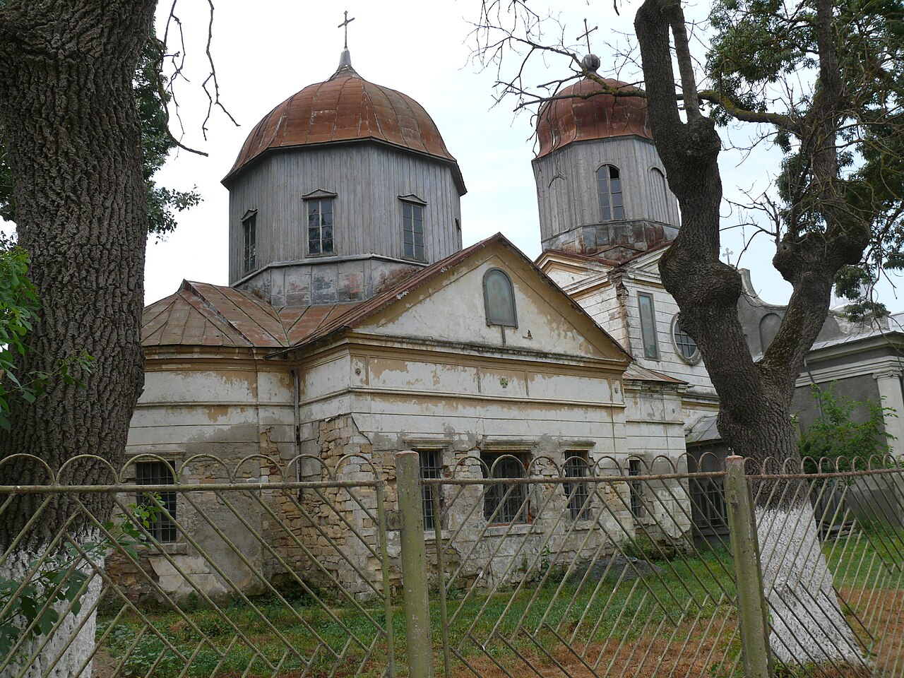 Biserica ortodoxă „Sf. Nicolae”