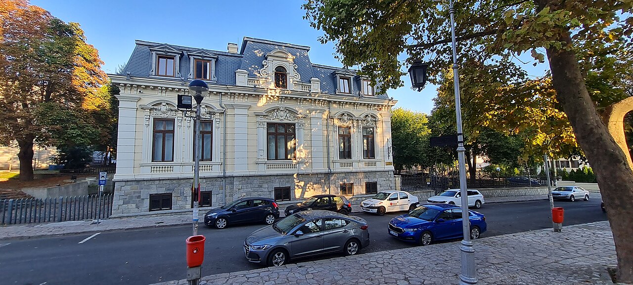 Casa Avramide - Casa Colecțiilor