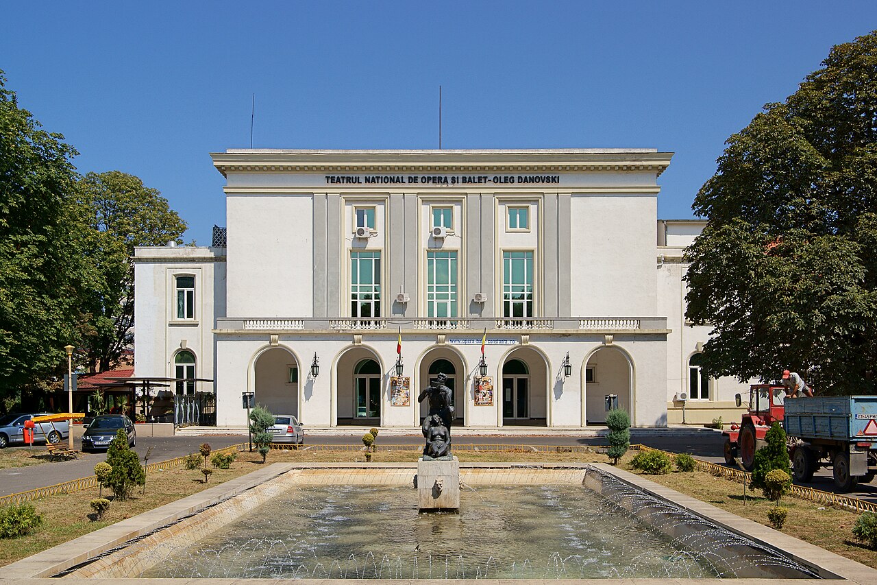Teatrul Național de Operă și Balet „Oleg Danovski”